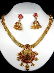 Exclusive Polki Set